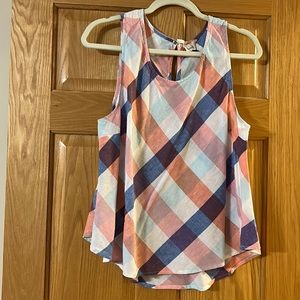 Size L top in very good condition worn twice great for summer weather